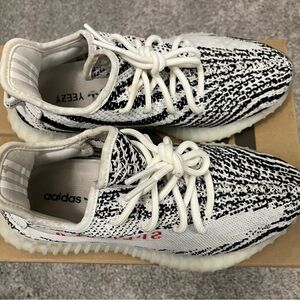 Yeezy Boost 350 V2 “Zebra”